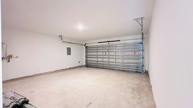 206 Amy Street, Angleton, TX 77515