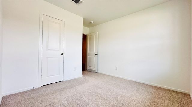 206 Amy Street, Angleton, TX 77515