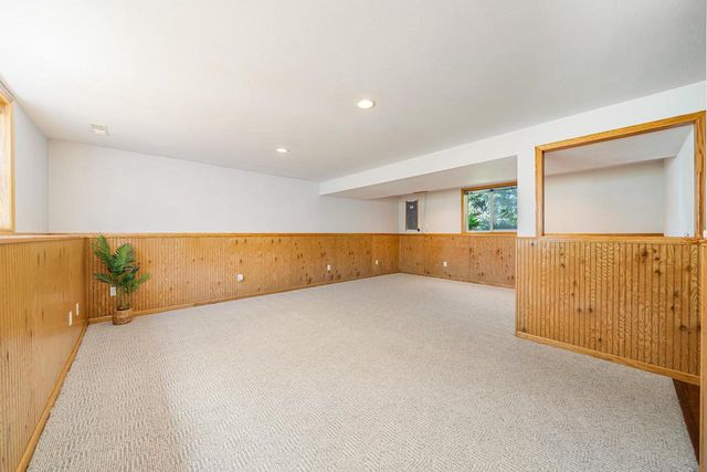 3393 HARBOR BAY ROAD, Oshkosh, WI 54901