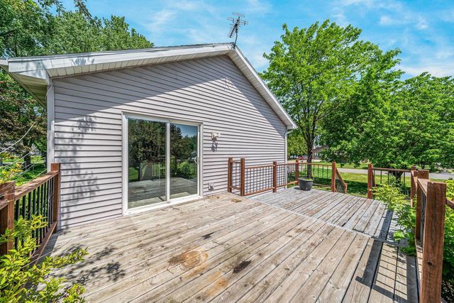 3393 HARBOR BAY ROAD, Oshkosh, WI 54901