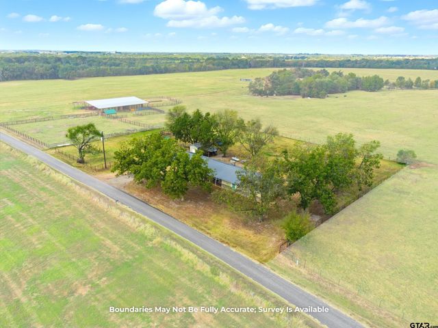 1742 SW Country Road 3055, Saltillo, TX 75478