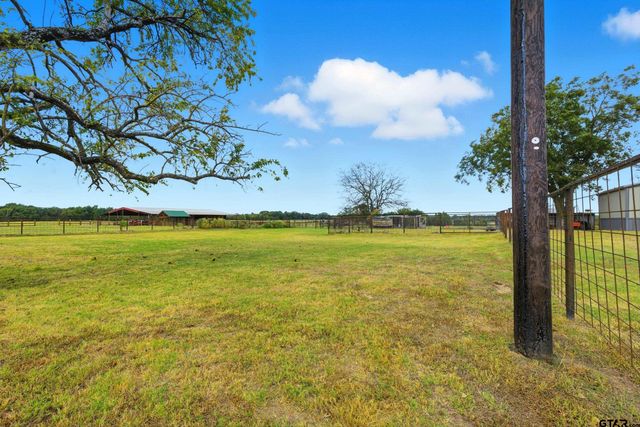 1742 SW Country Road 3055, Saltillo, TX 75478