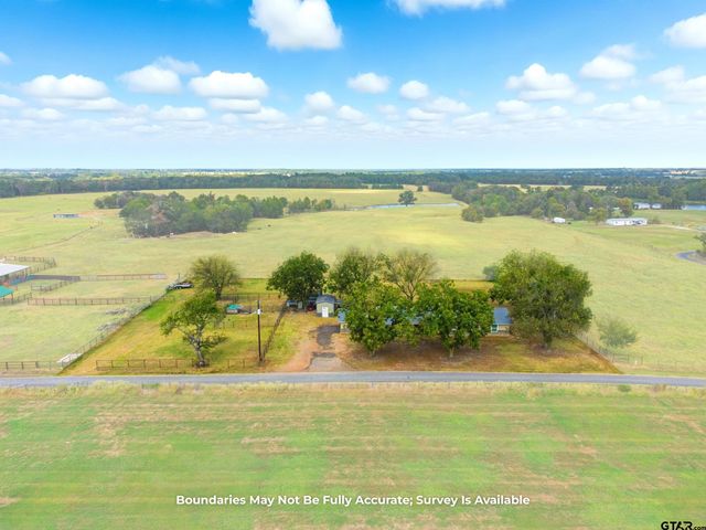 1742 SW Country Road 3055, Saltillo, TX 75478