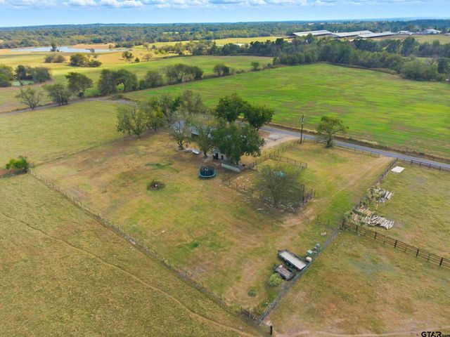 1742 SW Country Road 3055, Saltillo, TX 75478