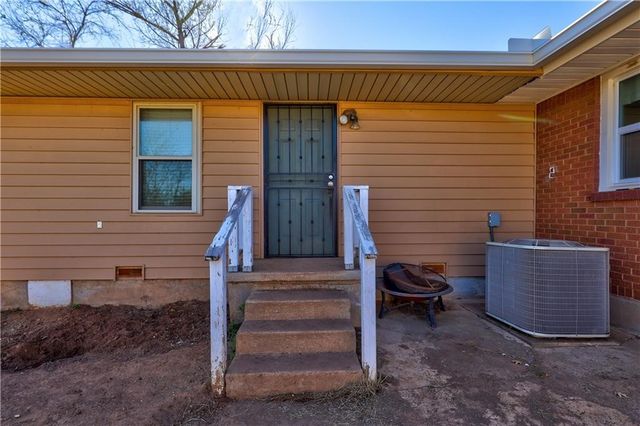 209 W Glenhaven Drive, Oklahoma City, OK 73110