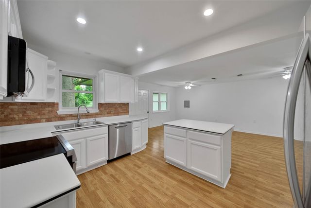 27307 Longbow Street, Magnolia, TX 77354