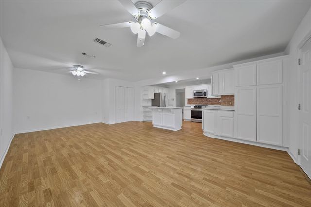 27307 Longbow Street, Magnolia, TX 77354
