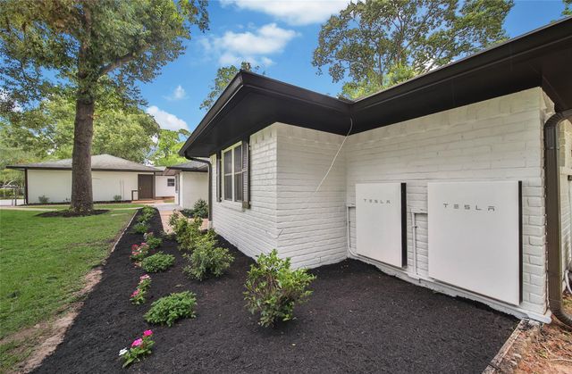 27307 Longbow Street, Magnolia, TX 77354