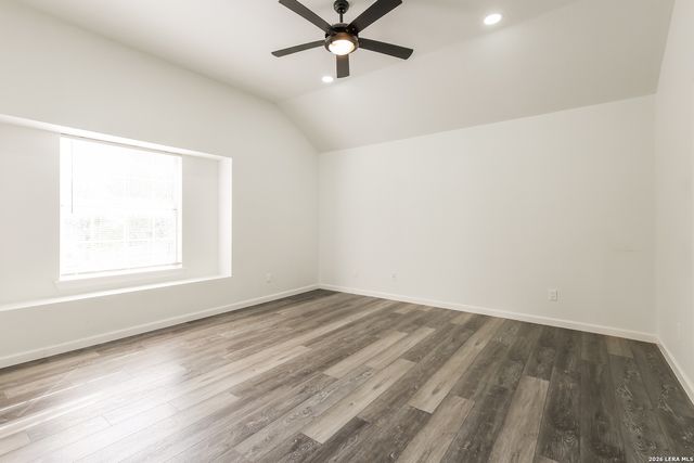4604 SUMMIT HILL DR, Schertz, TX 78154