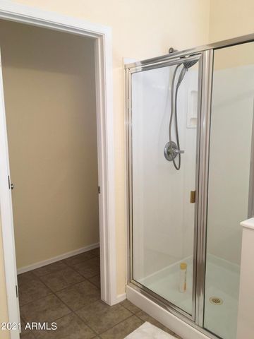 2533 W APOLLO Road, Phoenix, AZ 85041