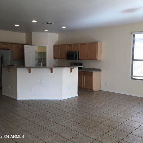 2533 W APOLLO Road, Phoenix, AZ 85041