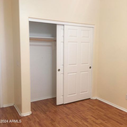 2533 W APOLLO Road, Phoenix, AZ 85041