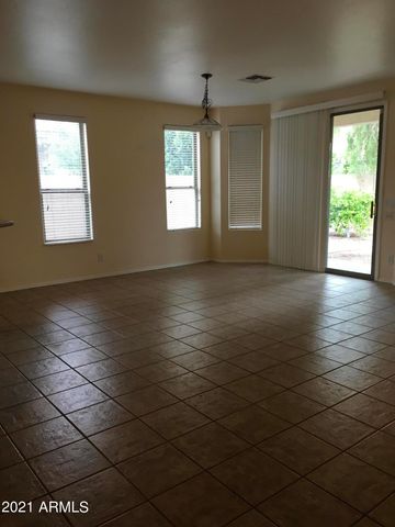 2533 W APOLLO Road, Phoenix, AZ 85041