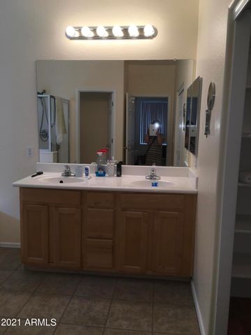 2533 W APOLLO Road, Phoenix, AZ 85041