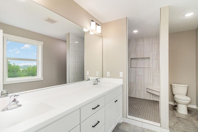 17821 Urbank Street NE, Ham Lake, MN 55304