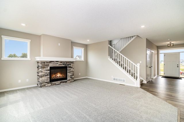 17821 Urbank Street NE, Ham Lake, MN 55304