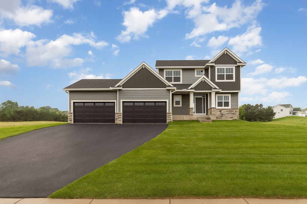 17821 Urbank Street NE, Ham Lake, MN 55304