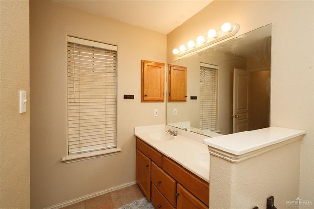 2601 E Mark Circle, Harlingen, TX 78550