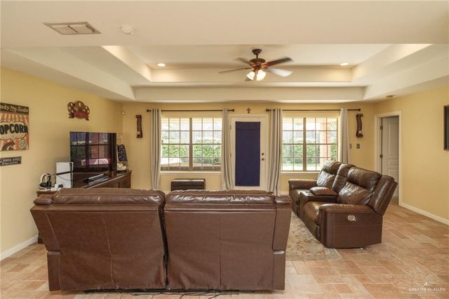 2601 E Mark Circle, Harlingen, TX 78550