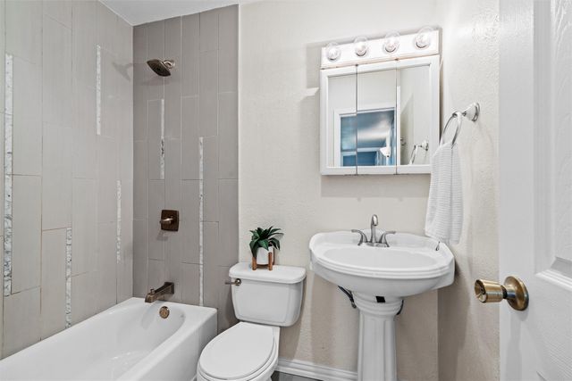 458 Woodmere Drive, Garland, TX 75043