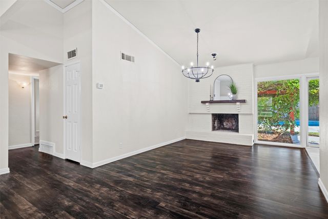 458 Woodmere Drive, Garland, TX 75043