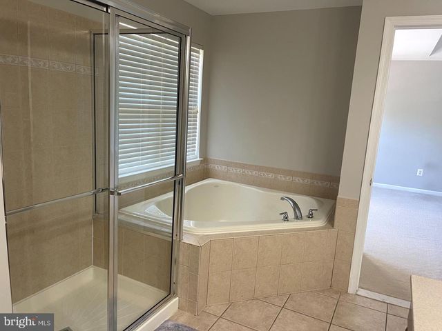 45 TUDOR CT, Marlton, NJ 08053