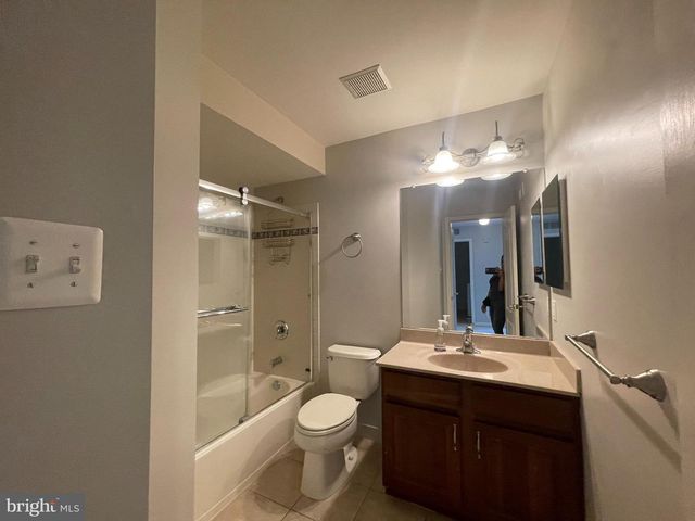 45 TUDOR CT, Marlton, NJ 08053