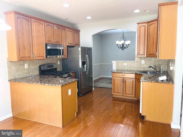 45 TUDOR CT, Marlton, NJ 08053