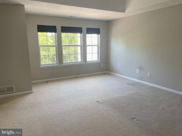 45 TUDOR CT, Marlton, NJ 08053