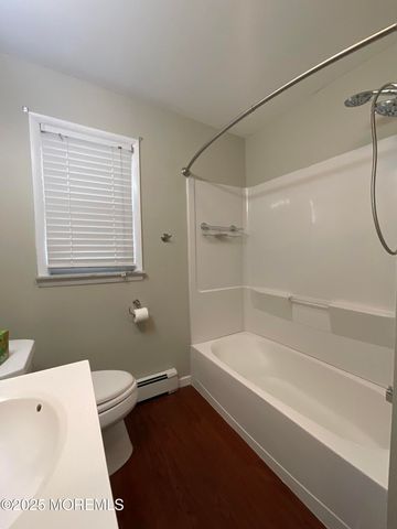 554 Jamaica Boulevard, Toms River, NJ 08757