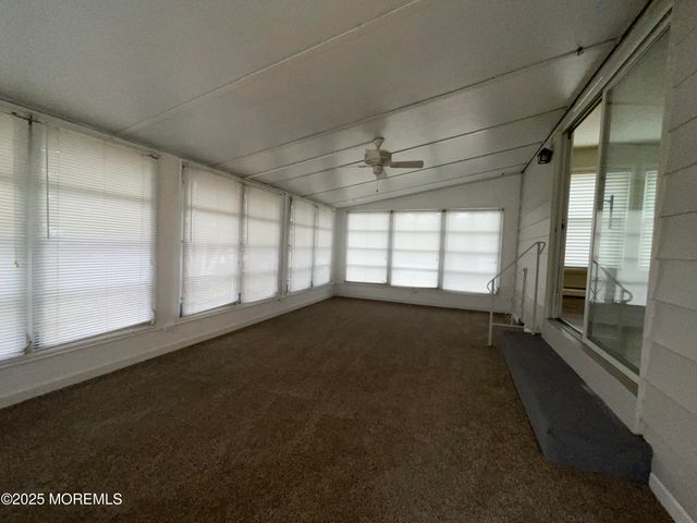 554 Jamaica Boulevard, Toms River, NJ 08757