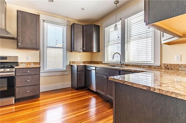 221 Broad Street, Warrensburg, MO 64093