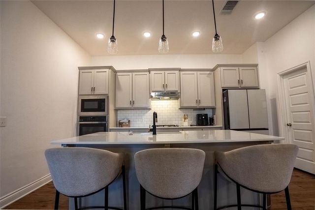 12701 NW 4th Street, Yukon, OK 73099