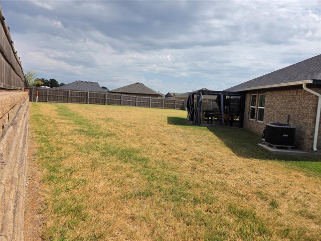 12701 NW 4th Street, Yukon, OK 73099