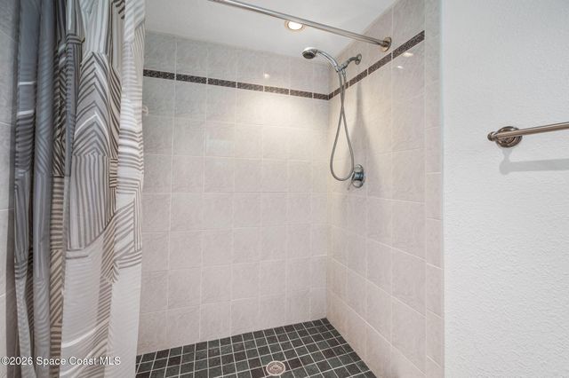 1727 Minutemen Causeway 108, Cocoa Beach, FL 32931