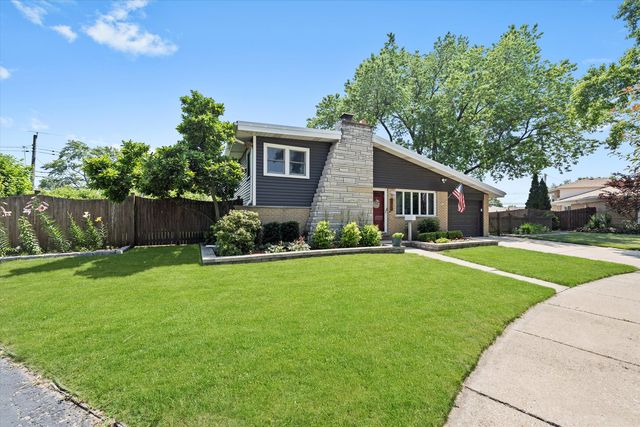 9912 S Kolmar Avenue, Oak Lawn, IL 60453