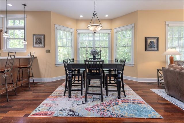 9382 RIVEREDGE DR, Memphis, TN 38018