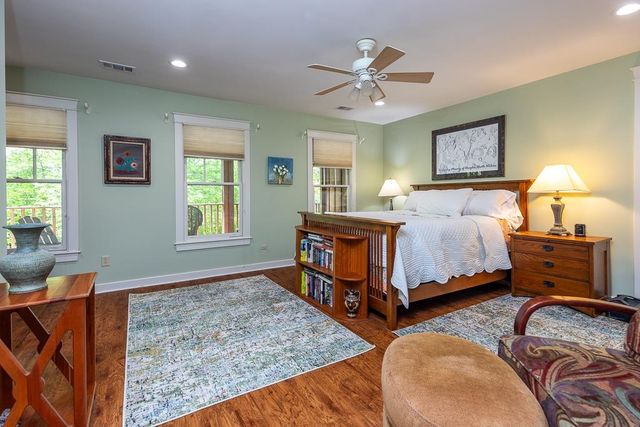 9382 RIVEREDGE DR, Memphis, TN 38018