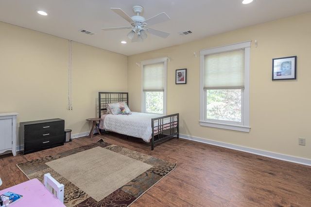 9382 RIVEREDGE DR, Memphis, TN 38018