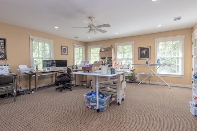 9382 RIVEREDGE DR, Memphis, TN 38018