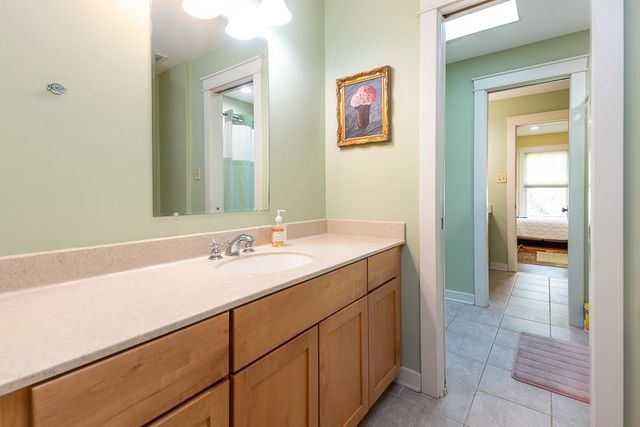 9382 RIVEREDGE DR, Memphis, TN 38018