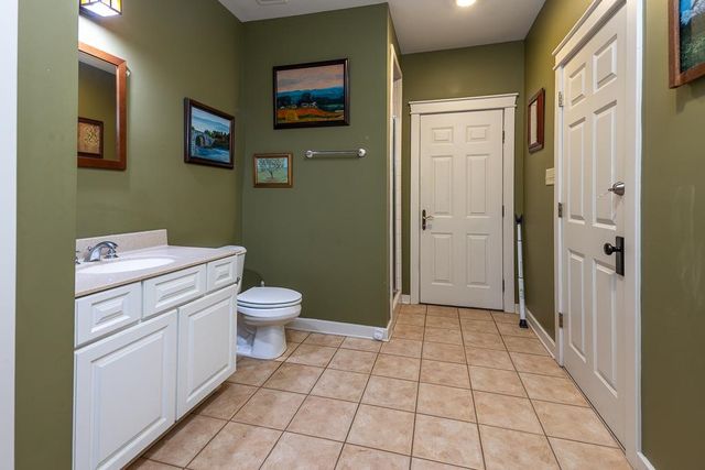 9382 RIVEREDGE DR, Memphis, TN 38018