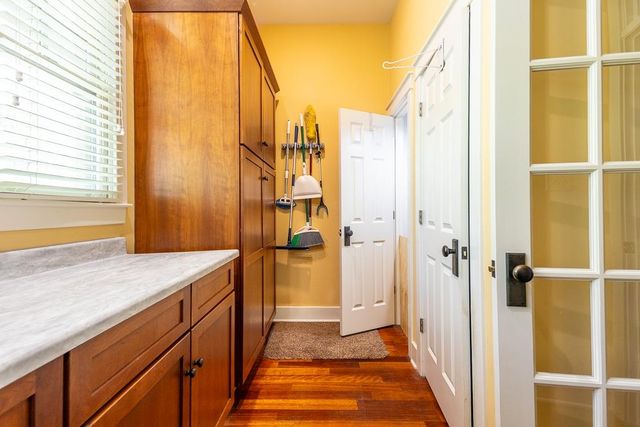 9382 RIVEREDGE DR, Memphis, TN 38018