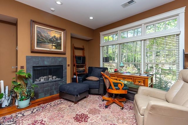 9382 RIVEREDGE DR, Memphis, TN 38018