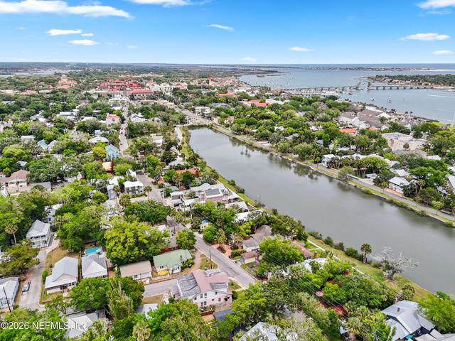 136 WASHINGTON Street, St. Augustine, FL 32084