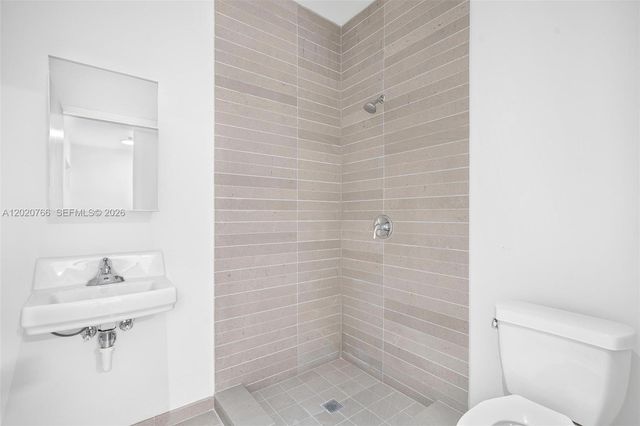 88 SW 7th St 4203, Miami, FL 33130