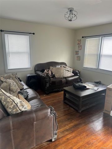 23 Hemlock Street, Wyandanch, NY 11798