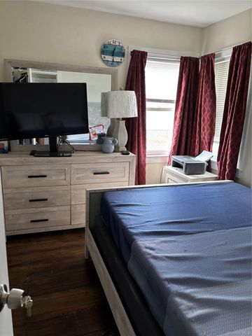 23 Hemlock Street, Wyandanch, NY 11798