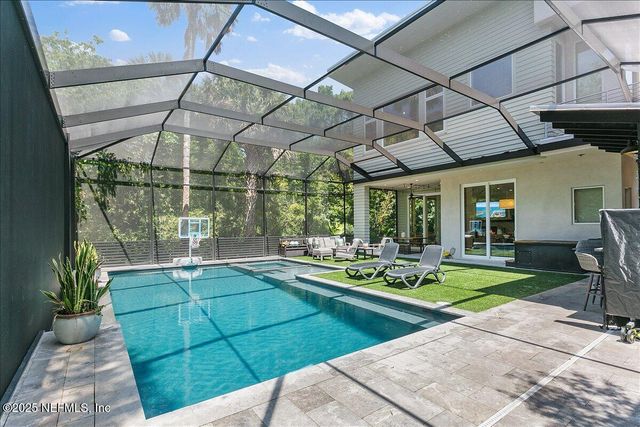 2446 SEMINOLE Road, Atlantic Beach, FL 32233