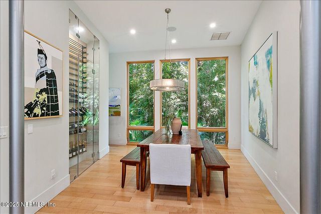 2446 SEMINOLE Road, Atlantic Beach, FL 32233